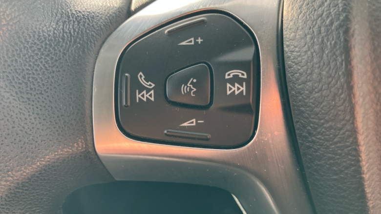 Ford Fiesta 1.25 82 Zetec 5dr Petrol Hatchback